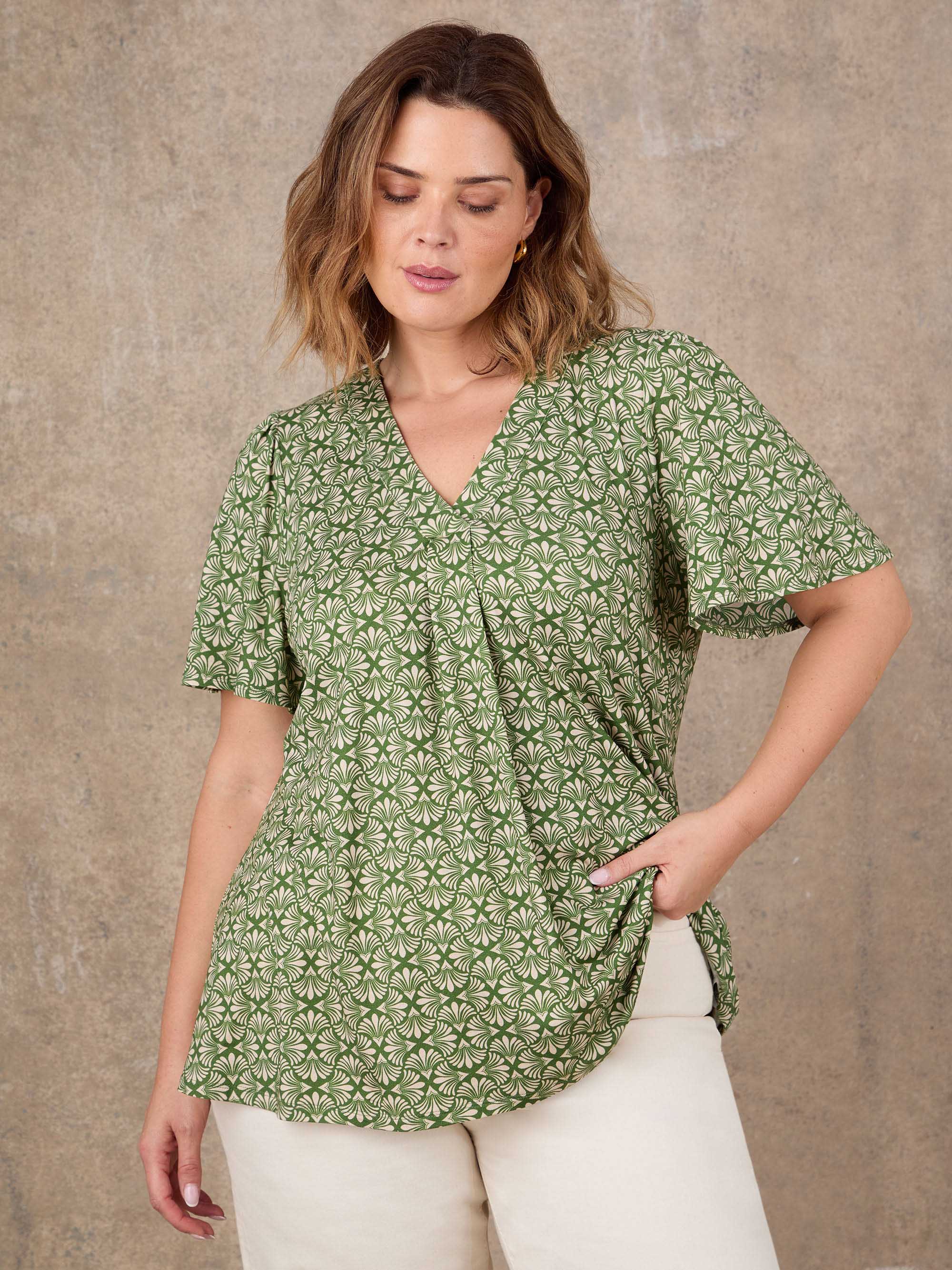Green Print Flutter Sleeve Pleat Front Top