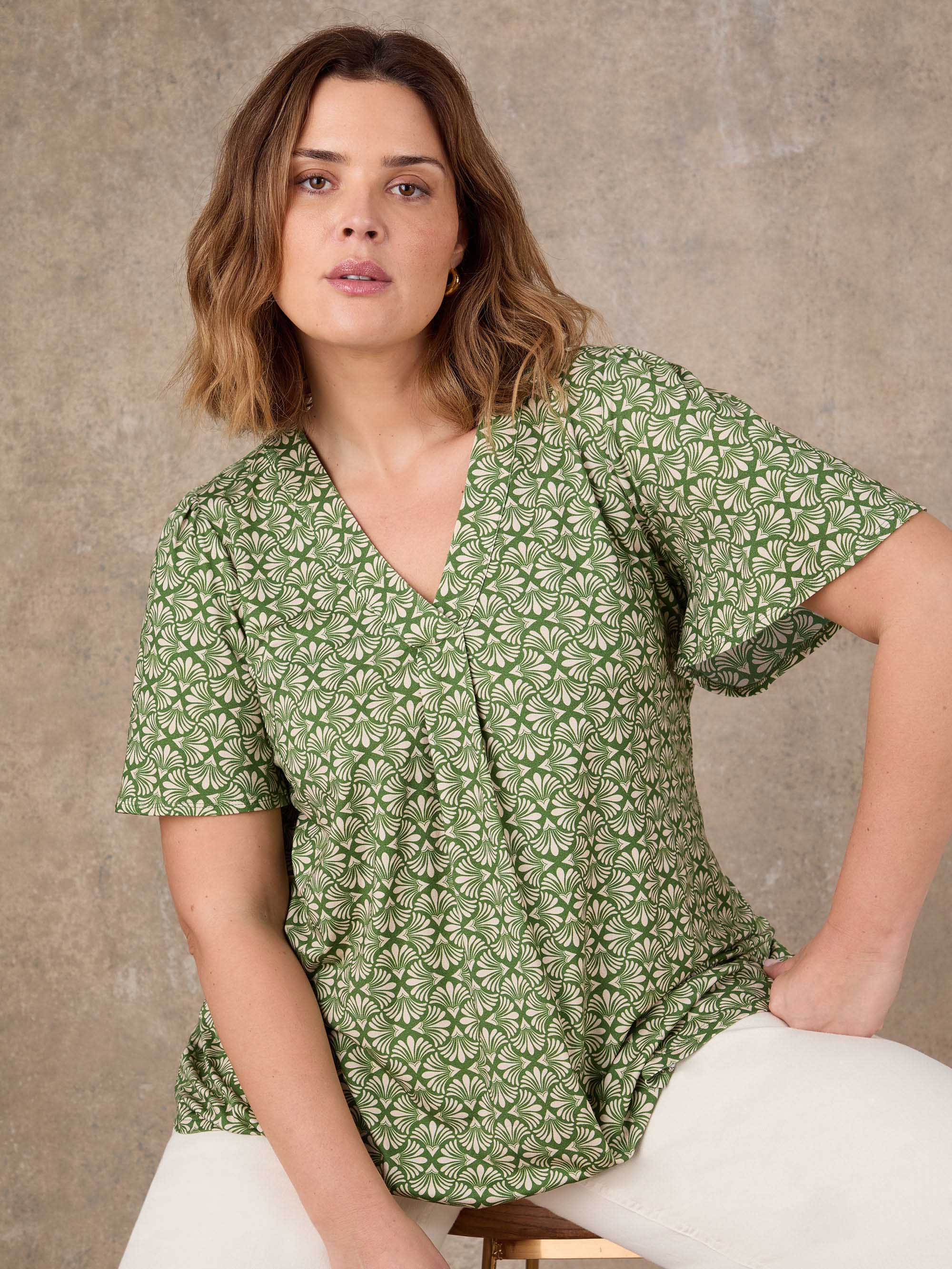 Green Print Flutter Sleeve Pleat Front Top