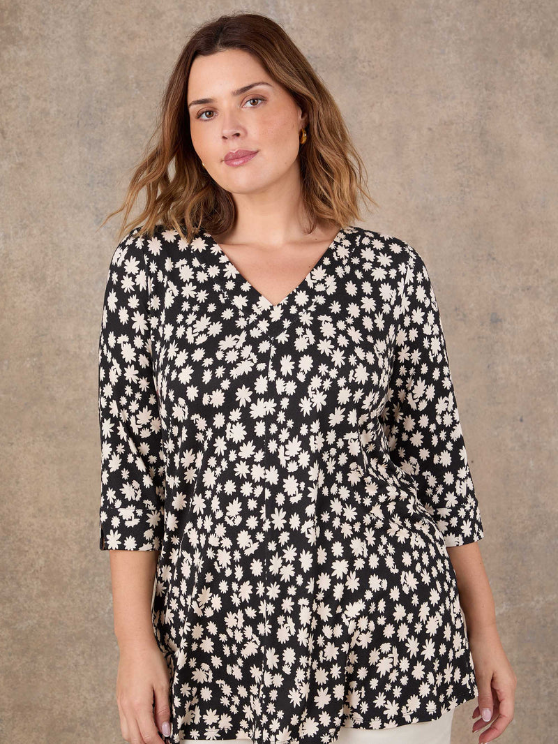 Petite black floral print tunic with split sleeves