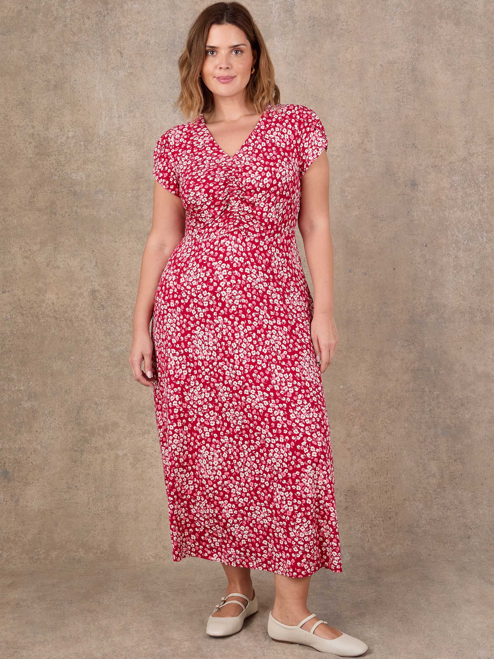 Red short sleeve dress with all-over ditsy print
