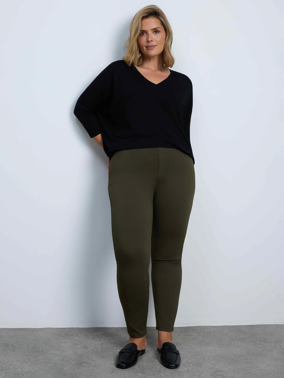 Khaki Regular Jegging