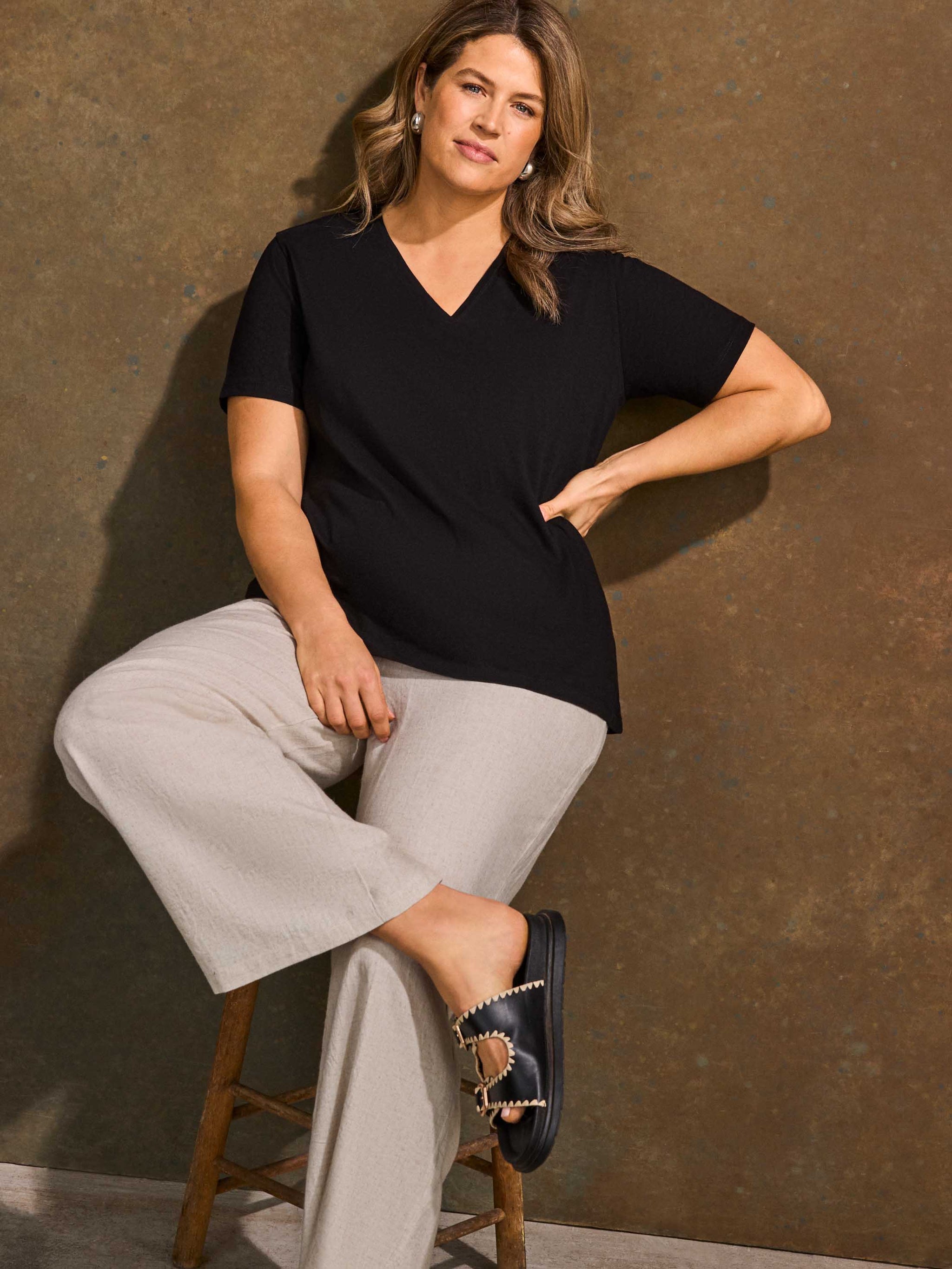 Black Cotton Slub V Neck T-Shirt