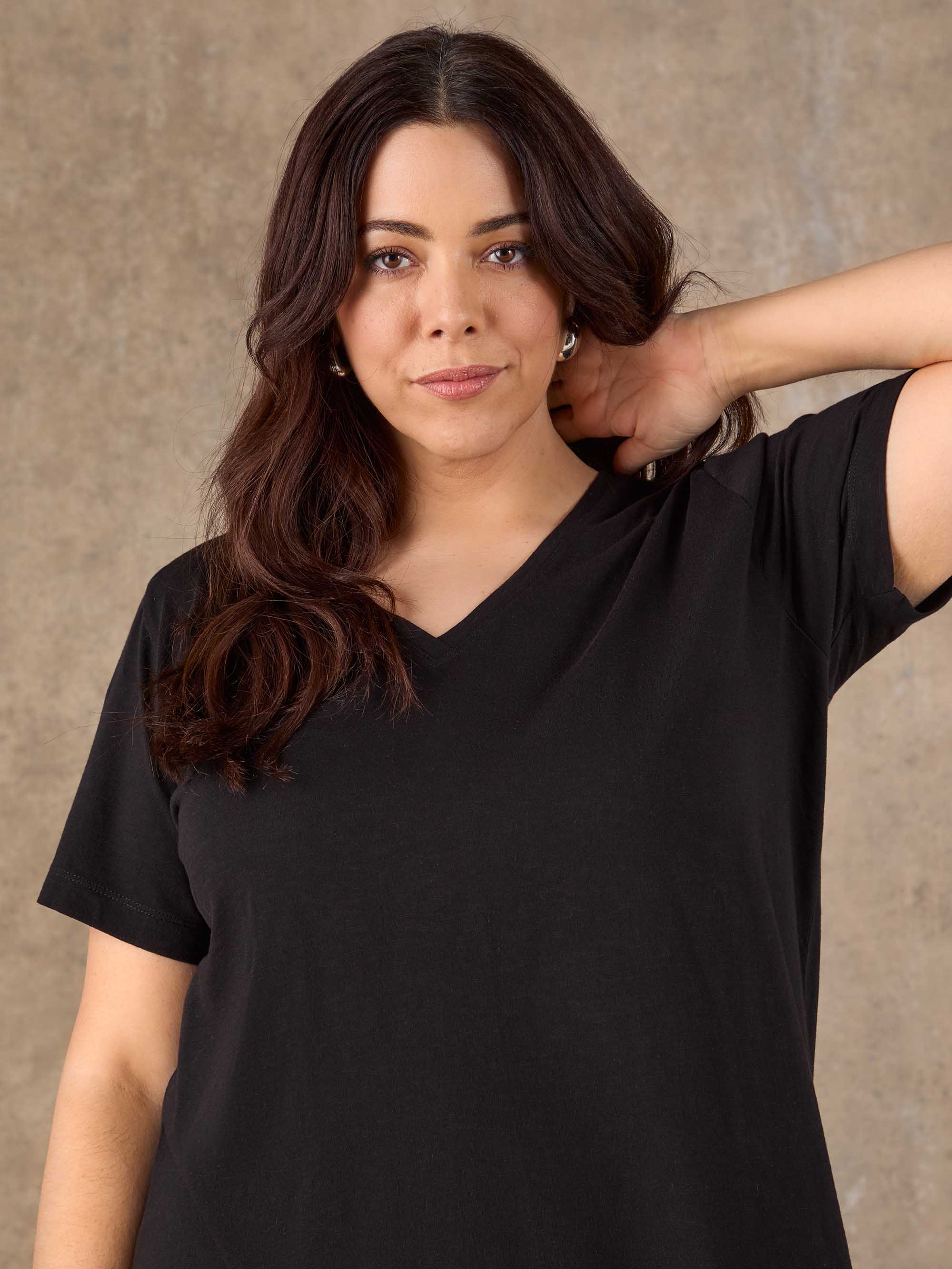 Black Cotton Slub Longline V Neck T-Shirt Plus Size Curve