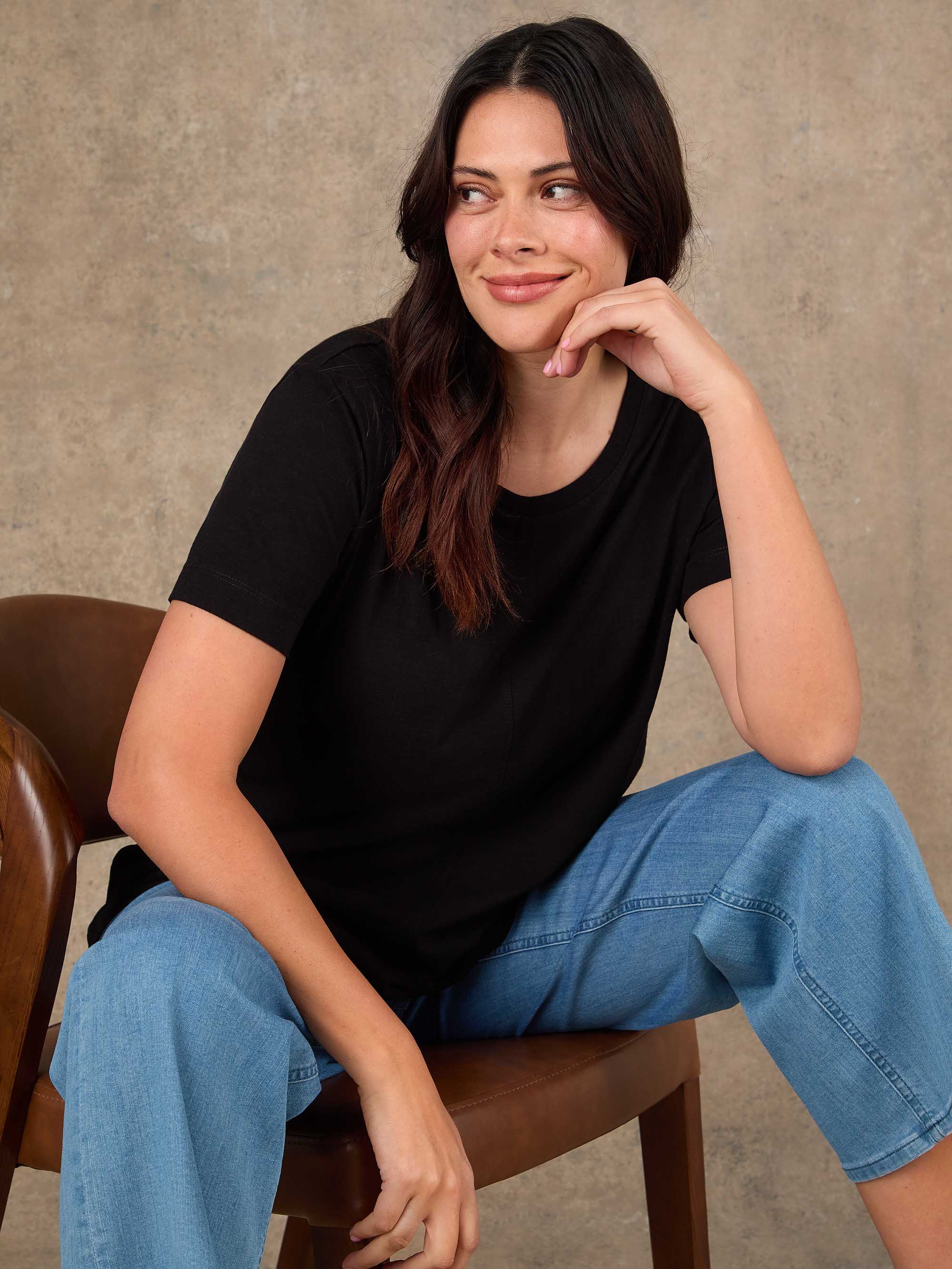 Black Cotton Slub Round Neck Seam Detail T-Shirt