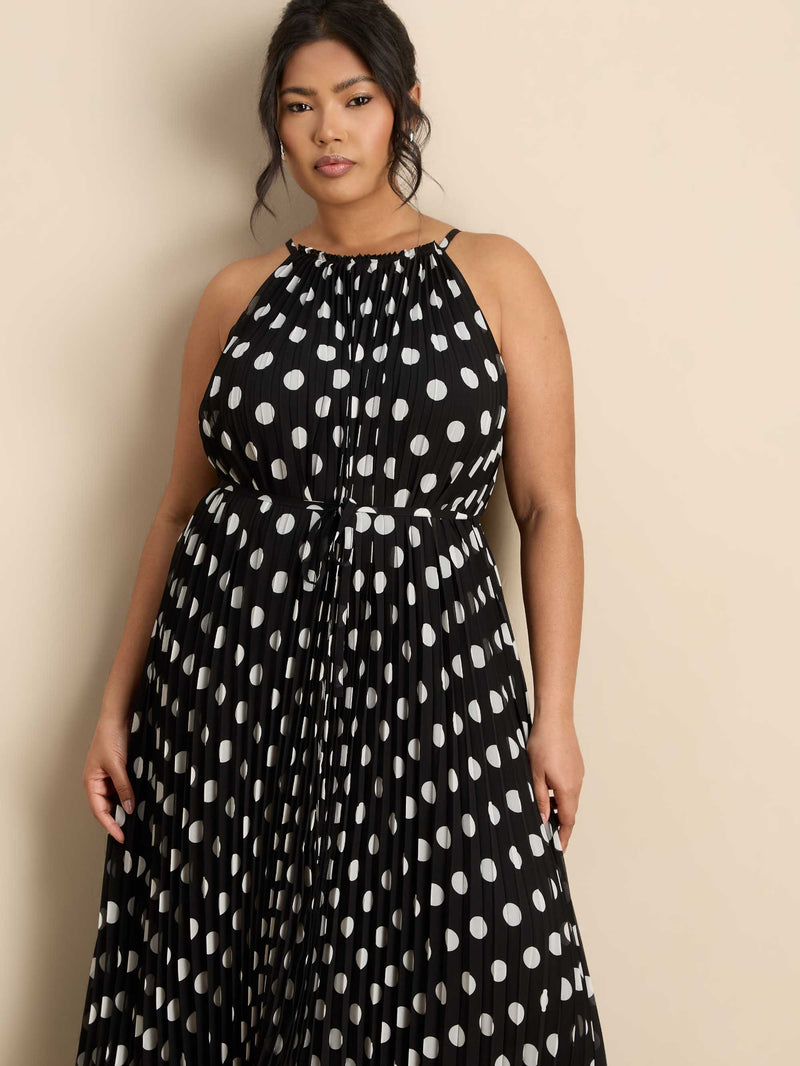 Black And White Spot Print Halter Neck Pleated Maxi Dress