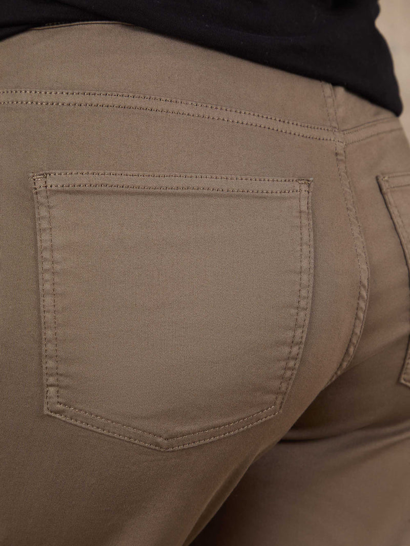 Khaki cropped jeggings back pocket detail