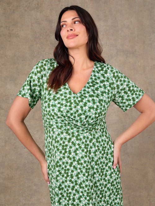 Plus size green ditsy print V neck midaxi dress