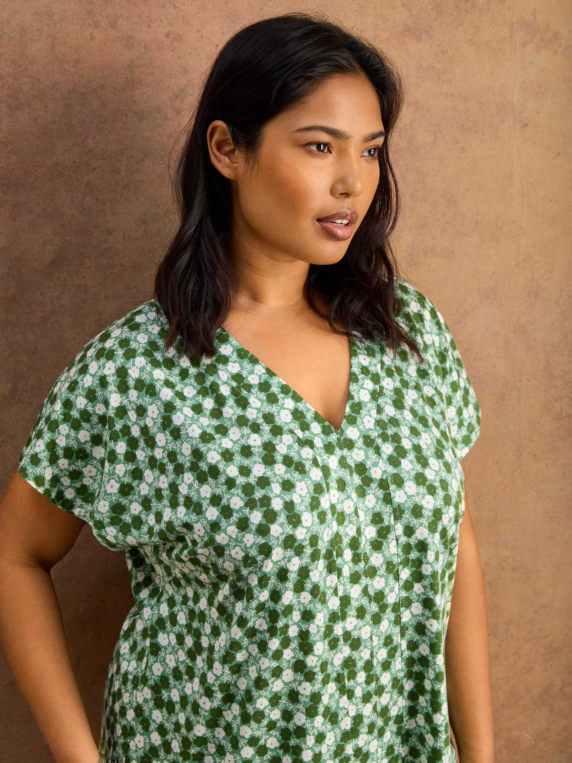 Green Ditsy V Neck Jersey Top