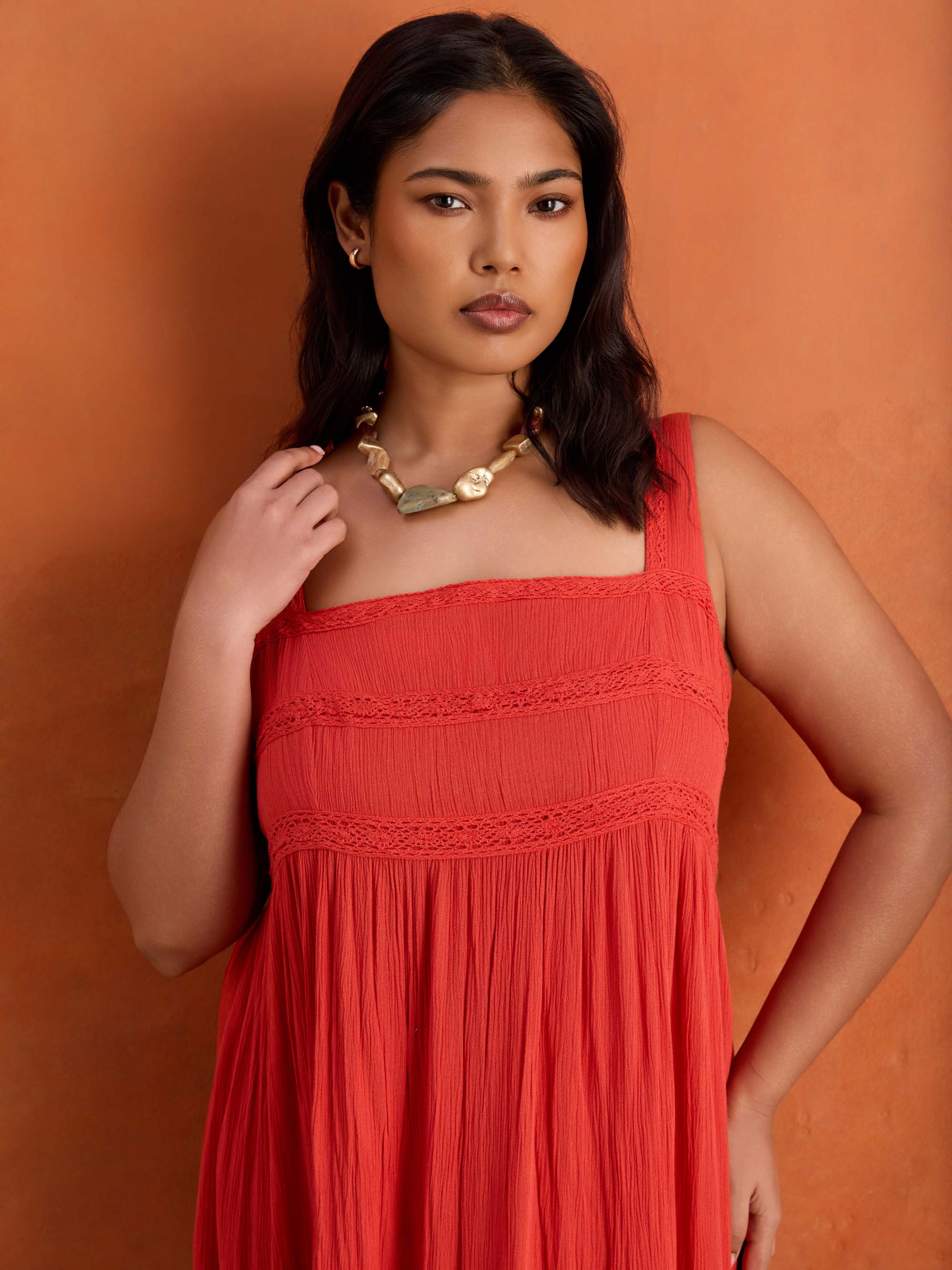 Red Crinkle Pintuck Lace Trim Midaxi Dress