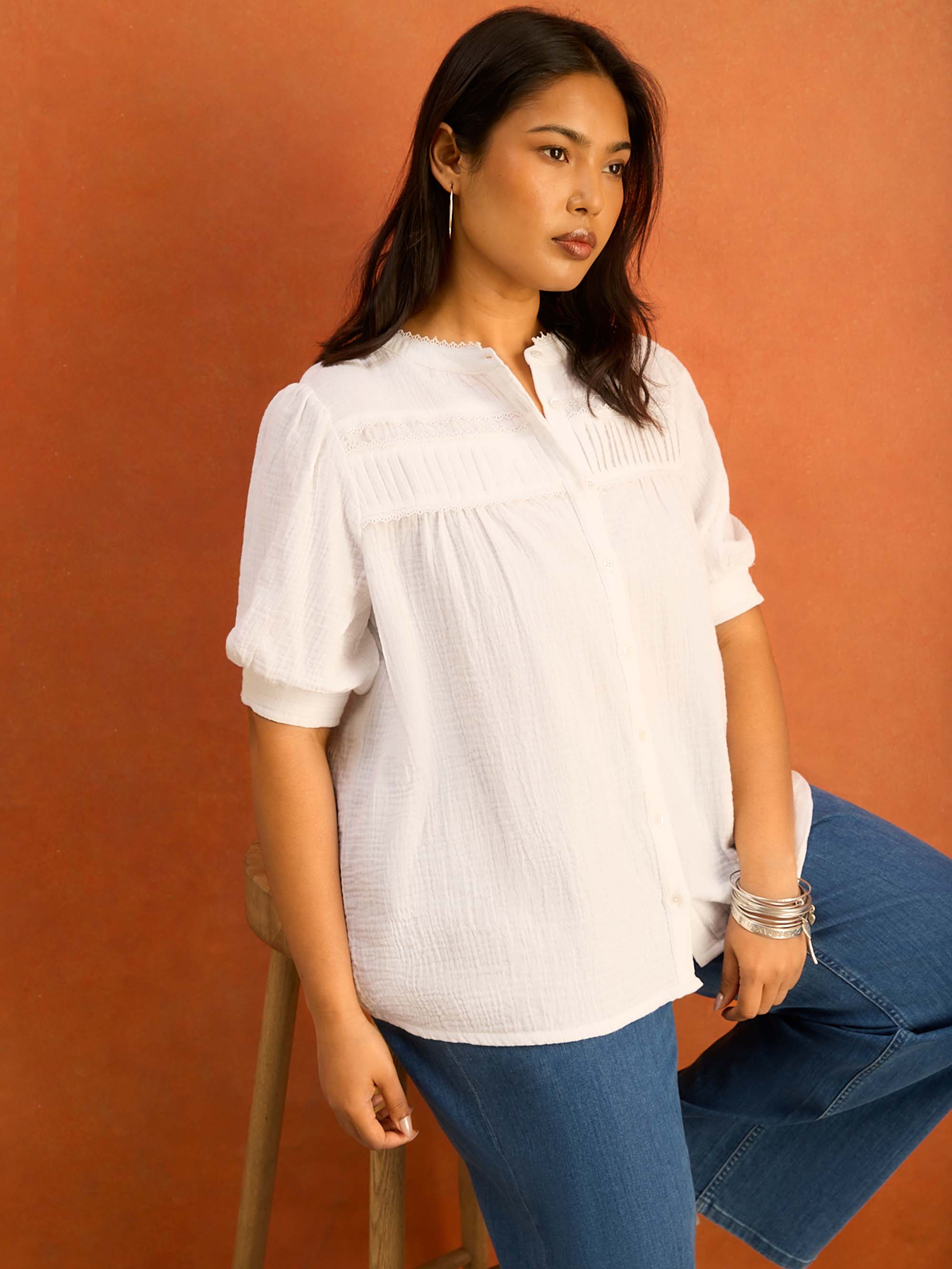 トップス Papier thibaut blouse/white White Cheesecloth Pintuck Detail Short Sleeve Blouse