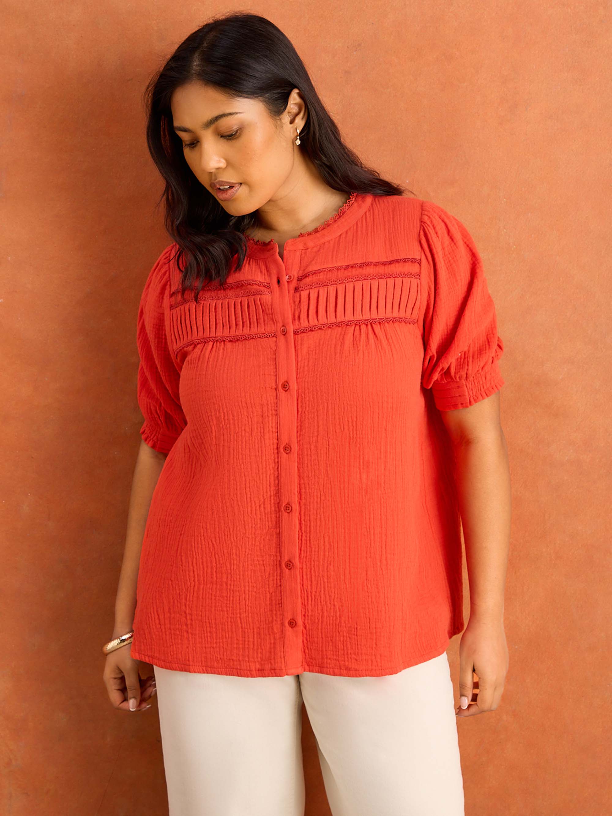 Red Cheesecloth Pintuck Detail Short Sleeve Blouse