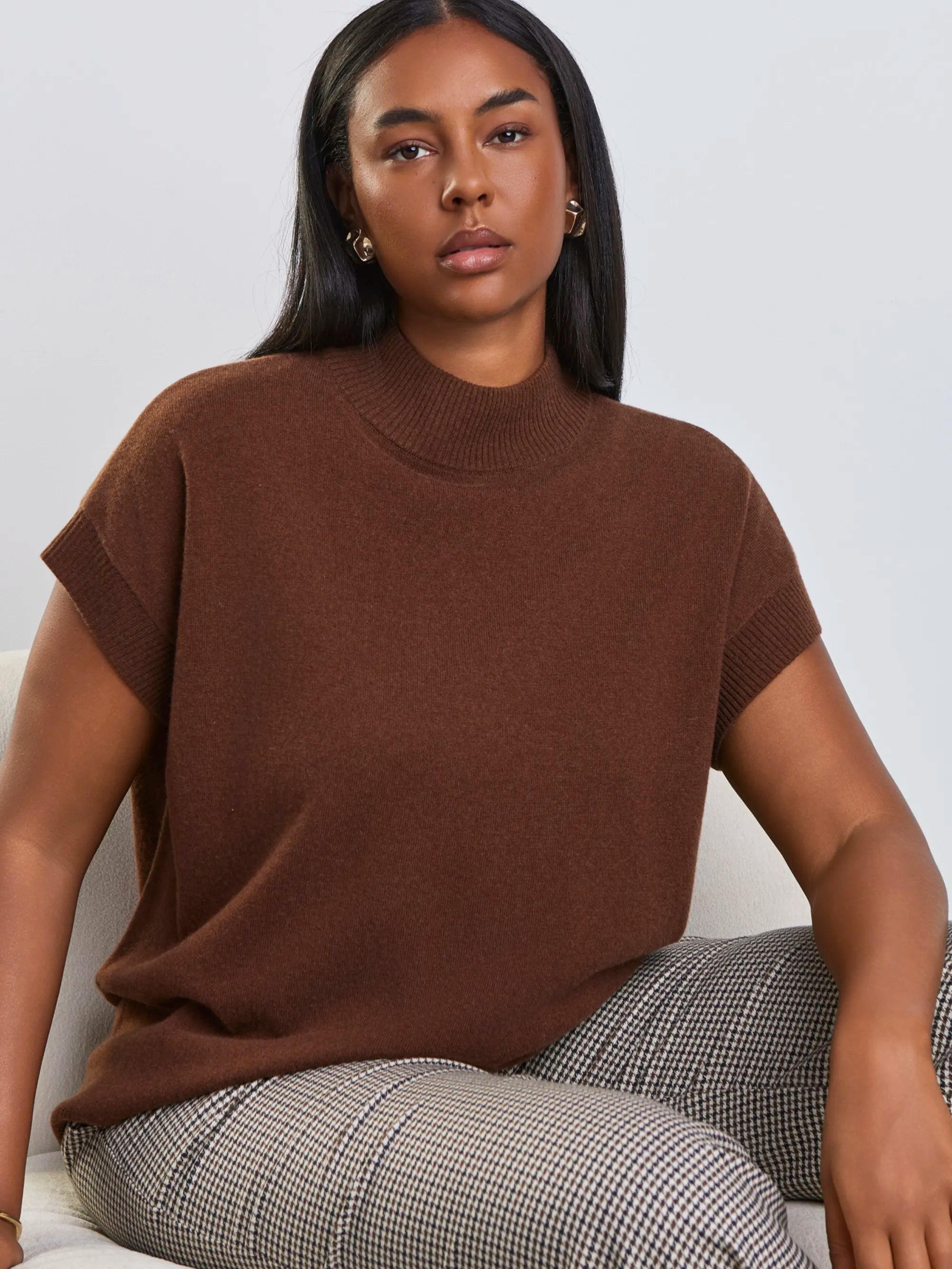 Brown High Neck Knitted Vest