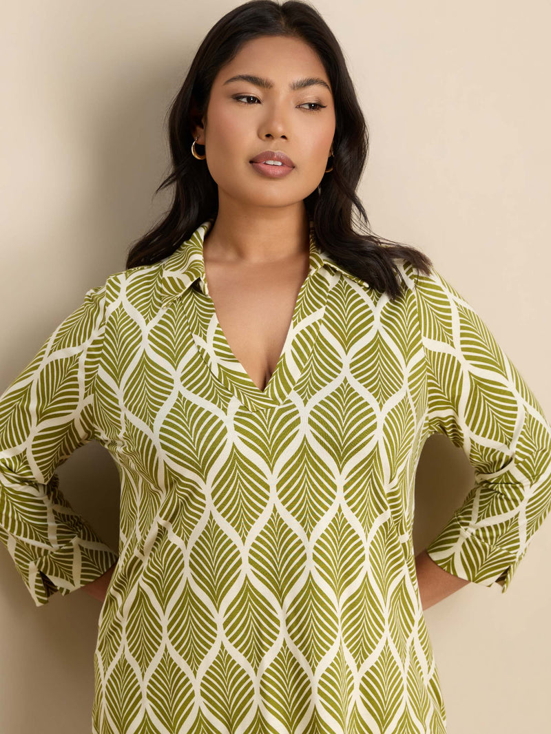 Chartreuse  Print 3/4 Sleeve Collared V-Neck Jersey Top Plus Size Curve