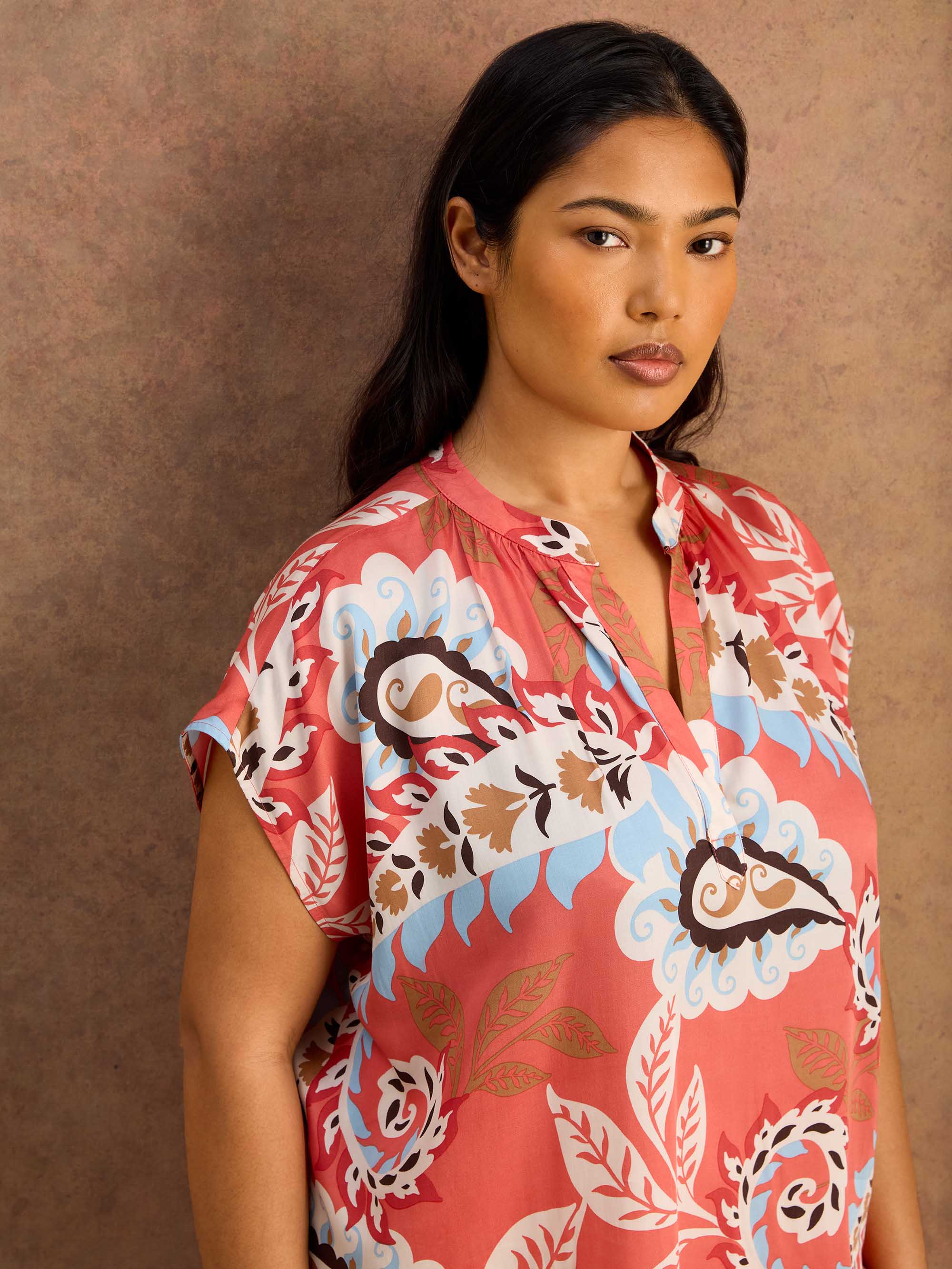 Petite Coral Paisley Print Short Sleeve Top