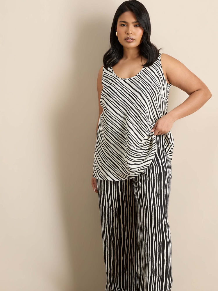 Mono Stripe Sleeveless Scoop Neck Top
