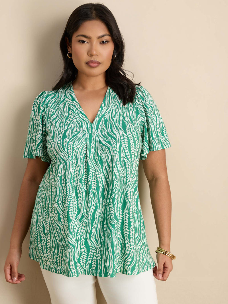 Green Linear Leaf Print Short Sleeve Jersey Top