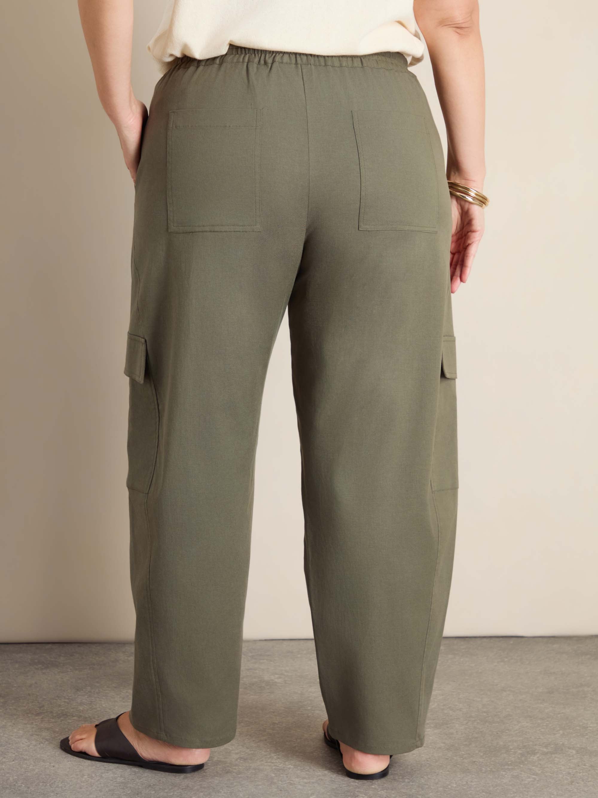 Plus Size Khaki Horseshoe Barrel Leg Trousers with Drawstring Waist