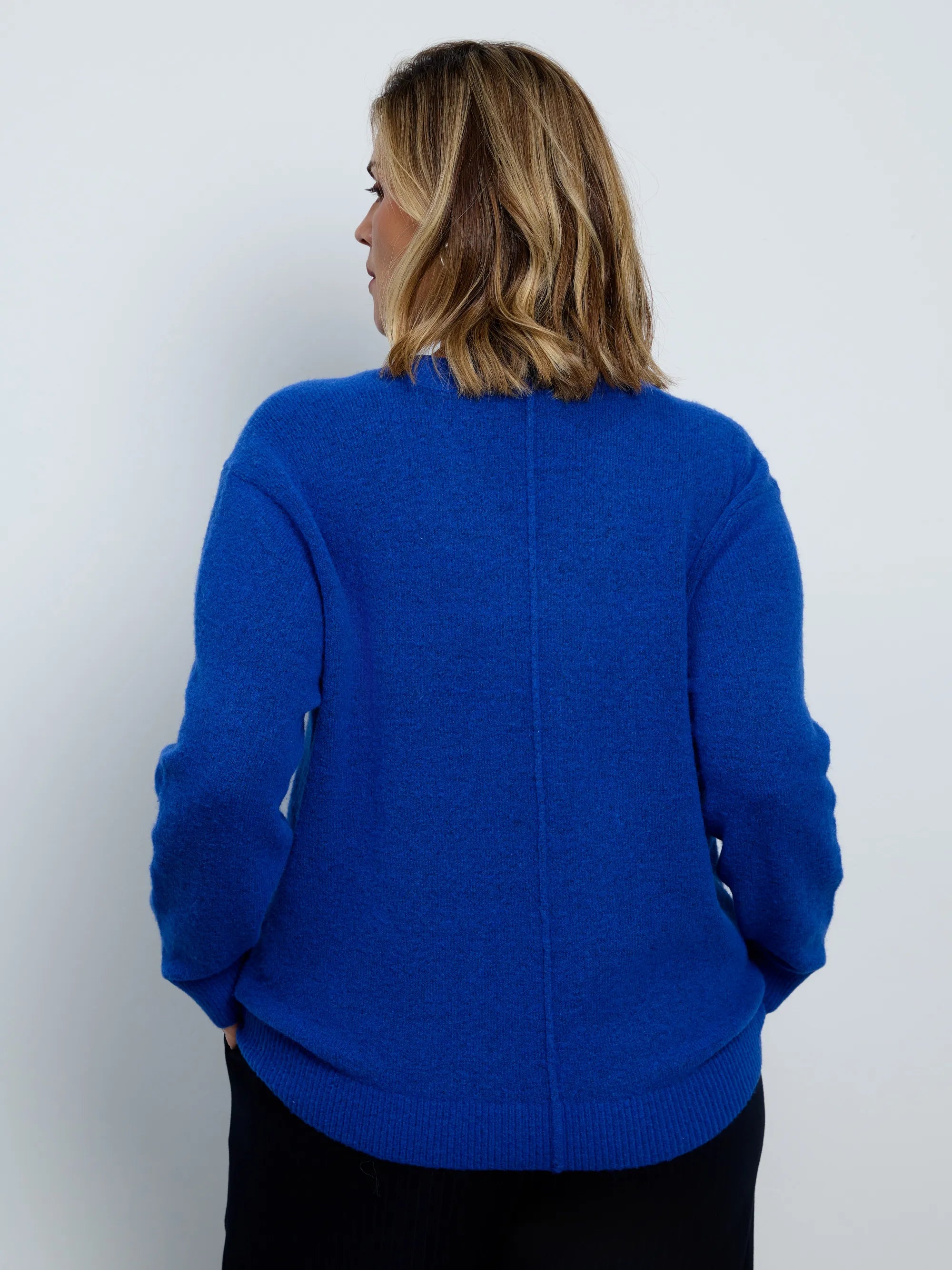 Plus size blue V-neck wool blend jumper