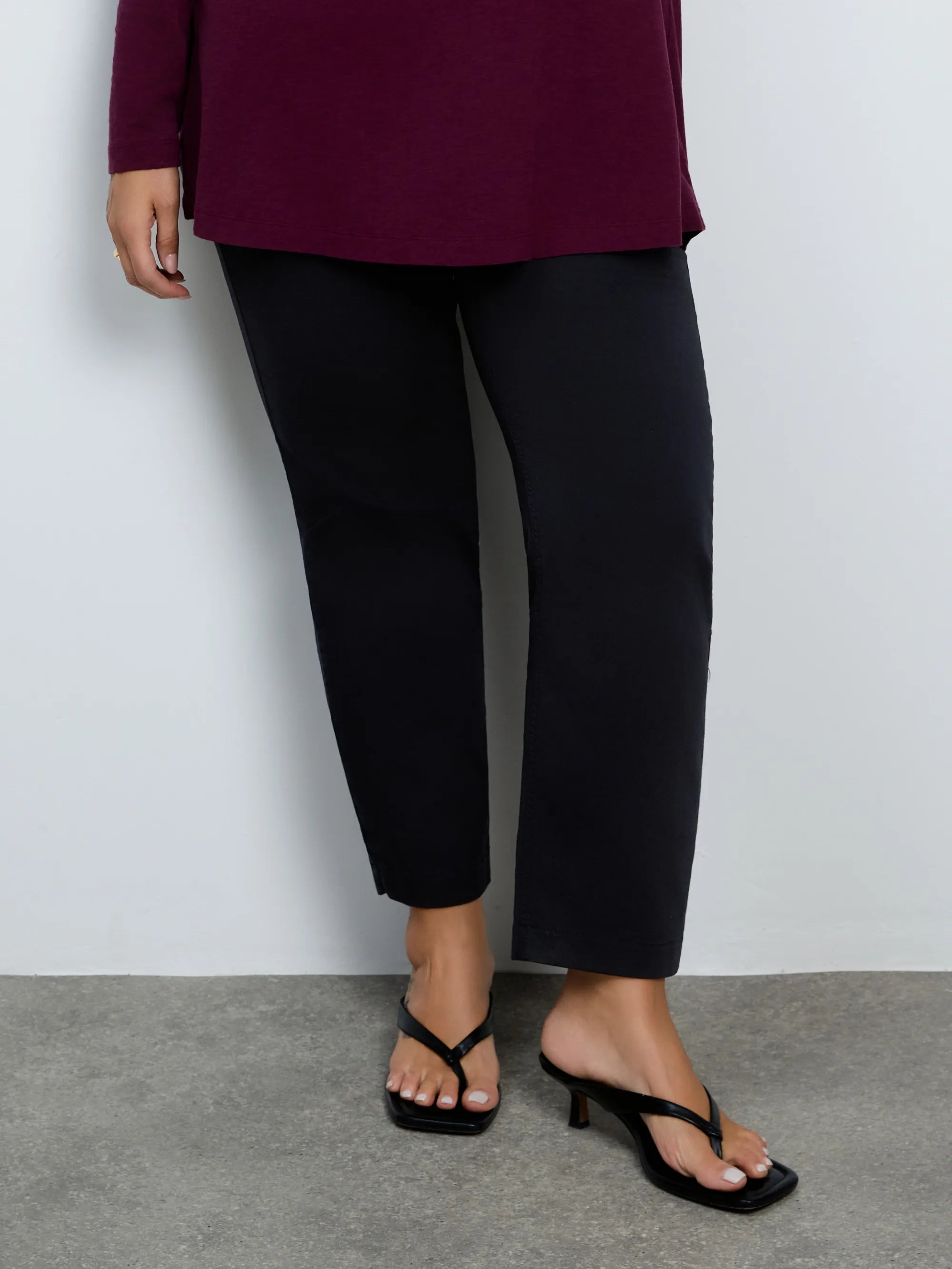 Black Straight Leg Jegging