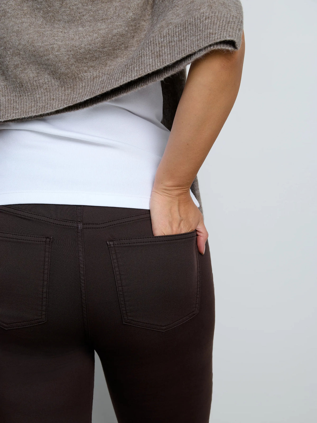Chocolate Regular Jegging