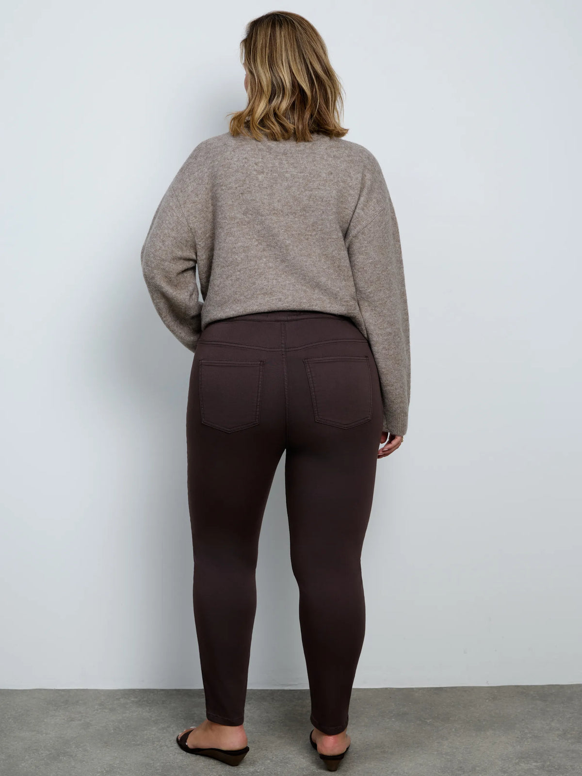 Chocolate Regular Jegging