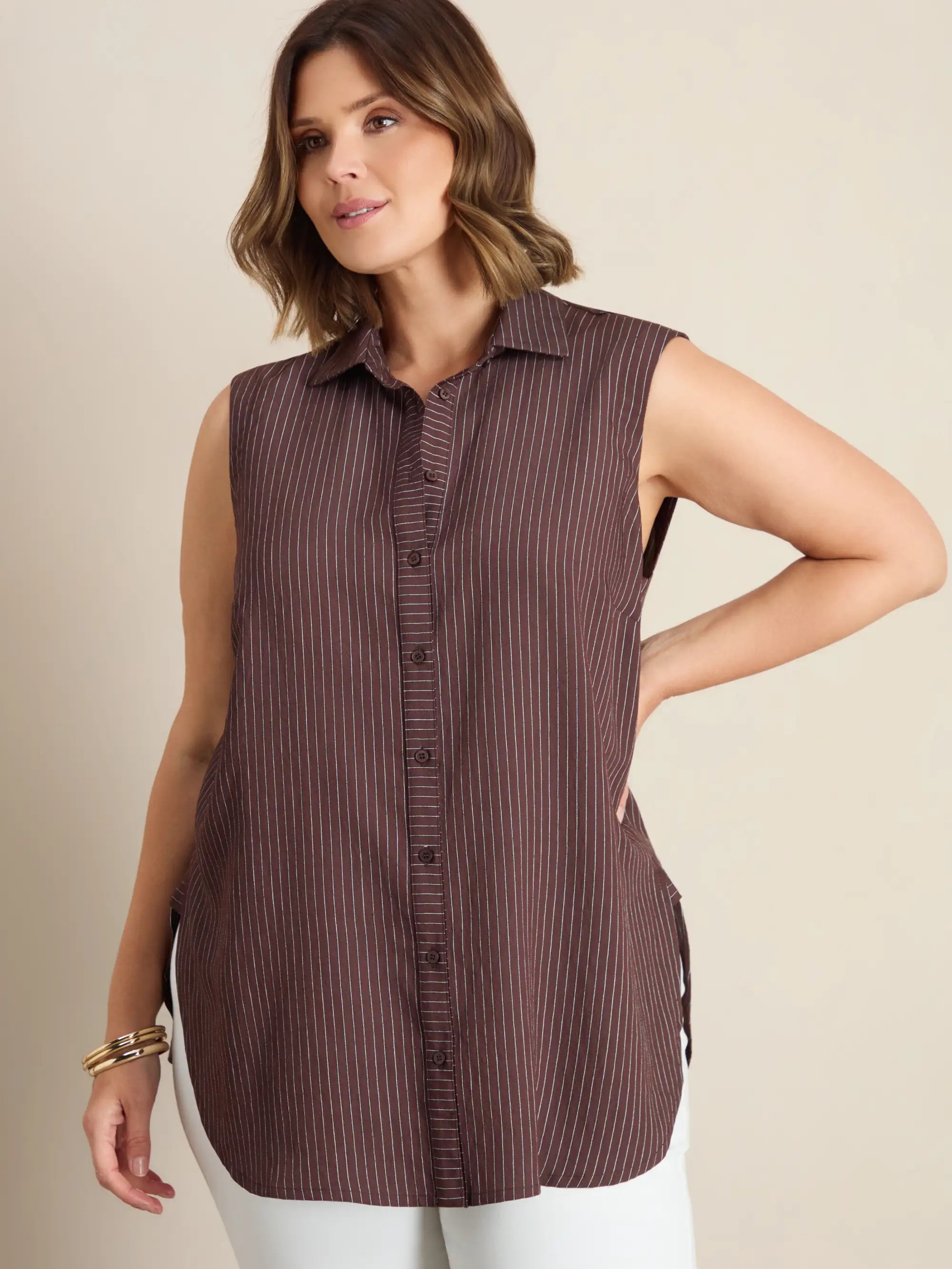 Plus size brown striped sleeveless shirt with collar and button-through front