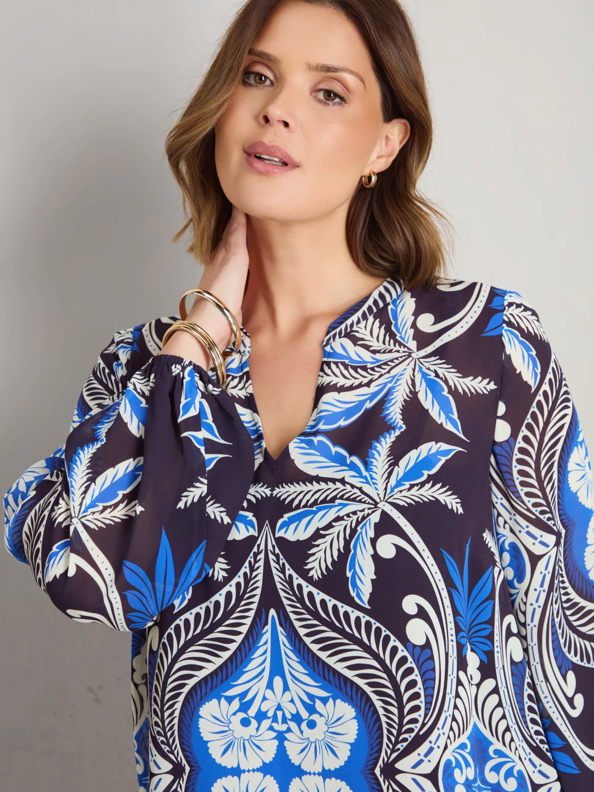 Plus size blue placement print blouse