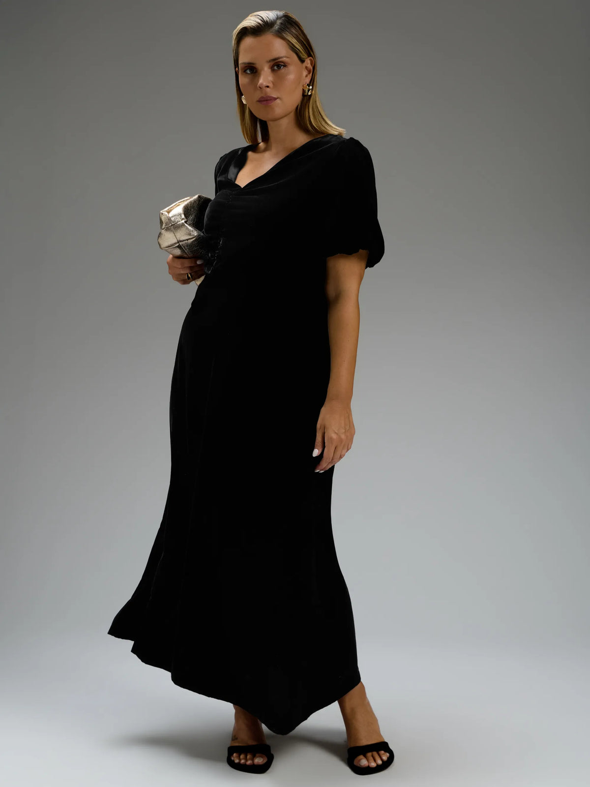 Black Velvet V-Neck Puff Sleeve Maxi Dress
