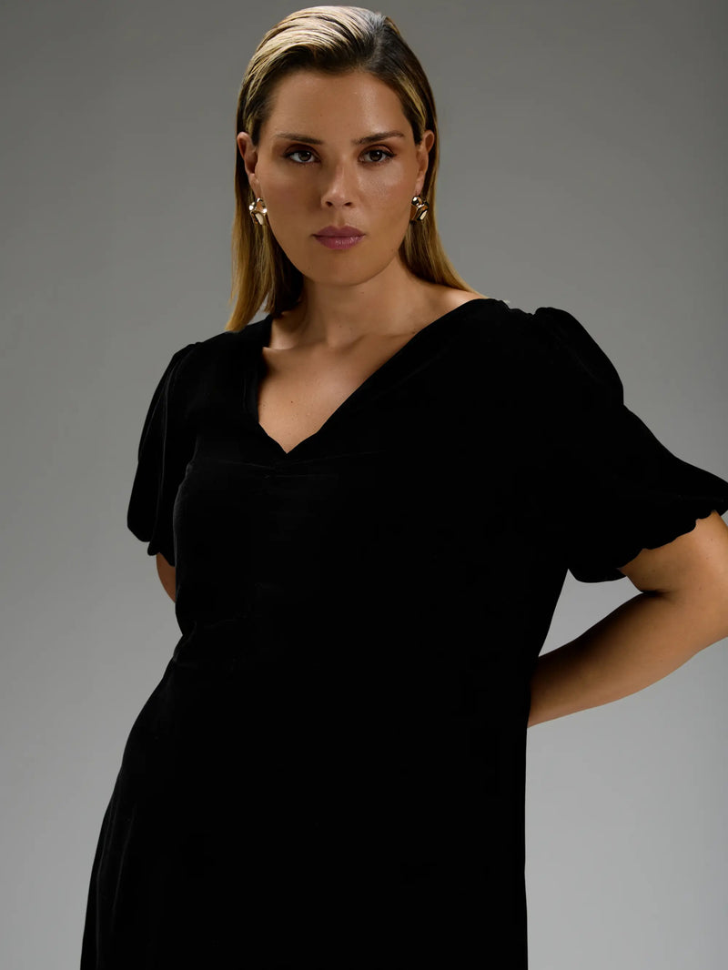 Black Velvet V-Neck Puff Sleeve Maxi Dress