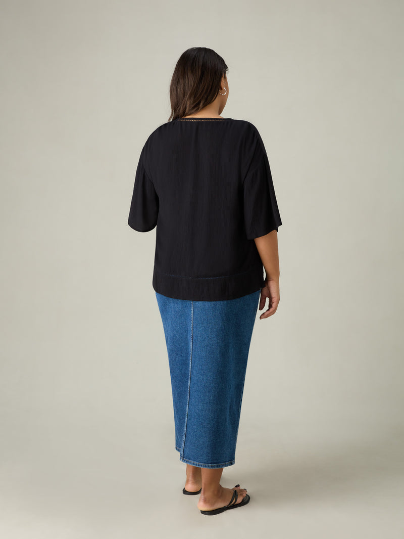 Black Crinkle Tie Front Top