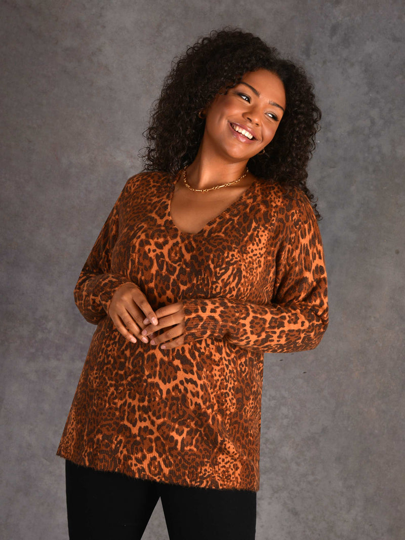 Animal Print Relaxed V-Neck Knitted Jumper