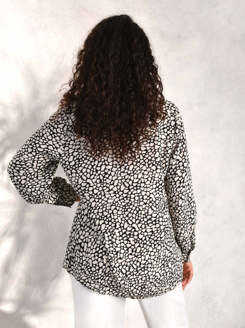 Black Animal Print Highlow Hem Pleated Sleeve Viscose Blouse