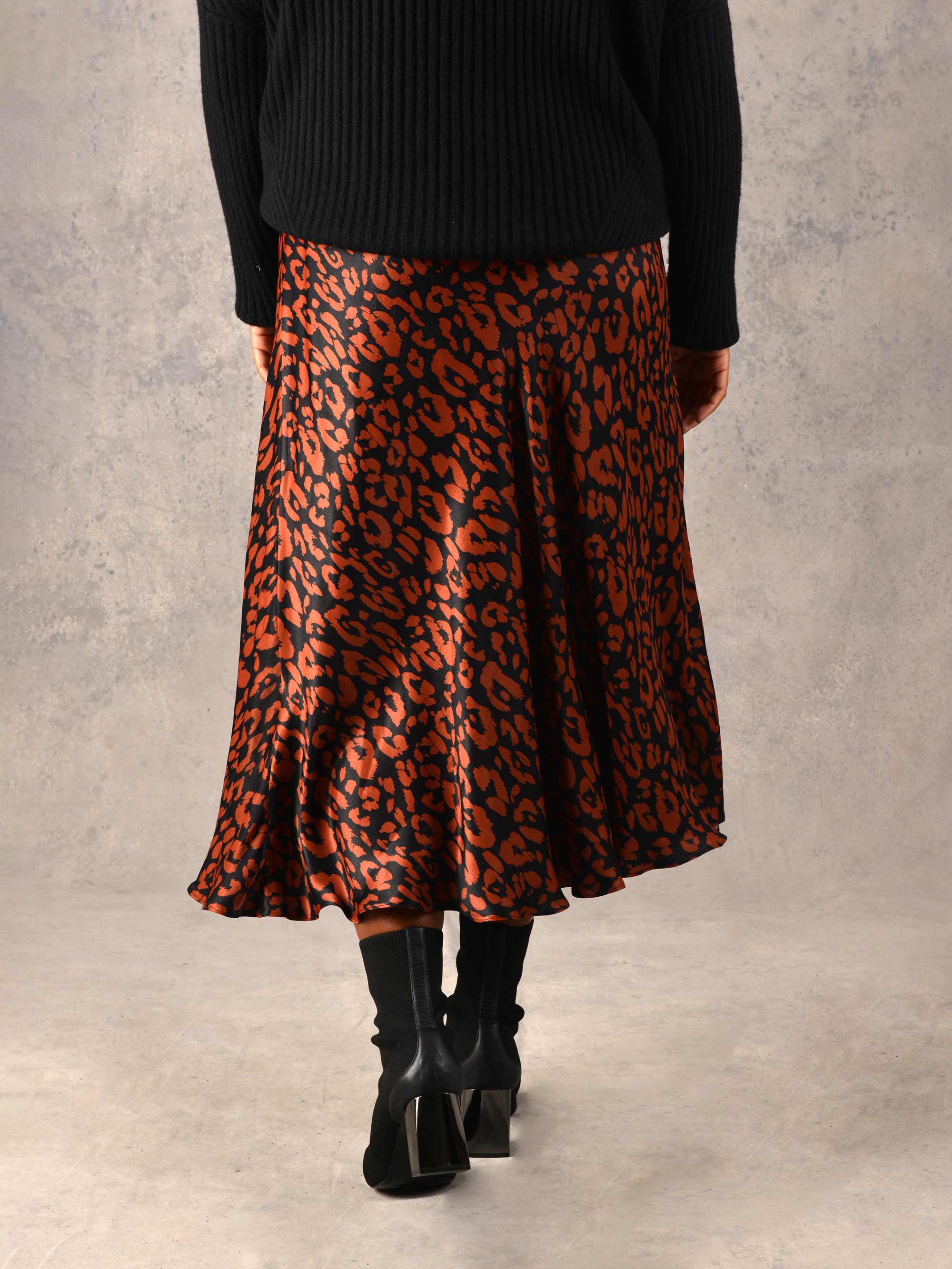 Mid length leopard skirts unlimited best sale