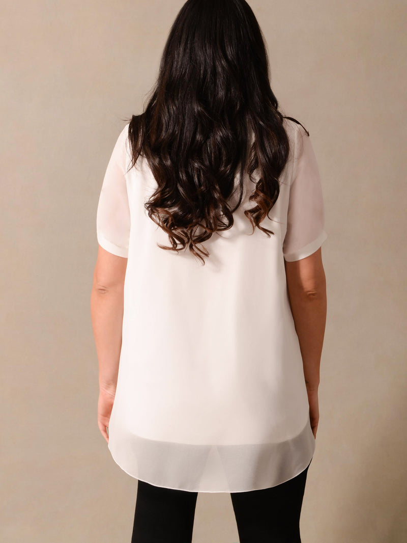 White Rib Trim Short Sleeve Blouse
